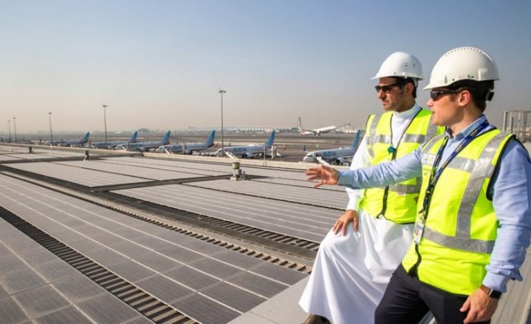 DXB, bölgenin en büyük havalimanı güneş enerjisi sitemini kuruyor