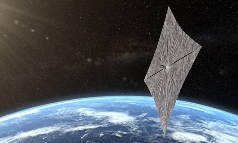 Solar yelkenli LightSail 2, Dünya’ya ilk fotoğrafları gönderdi