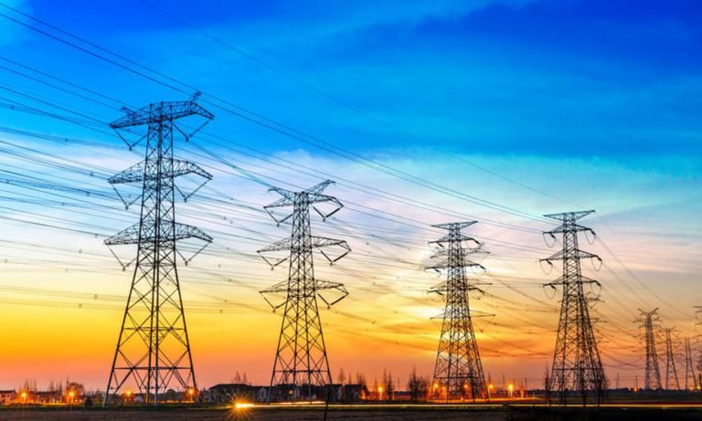 Nisan ayında elektrik tüketimi yüzde 15 azaldı