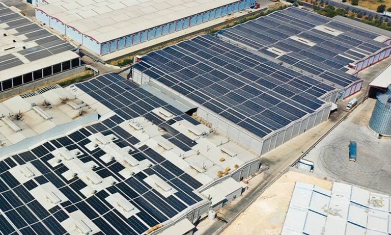 Anadolu’da sanayinin güneş panelleri HT Solar’dan