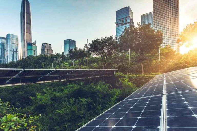 Siemens Türkiye, enerji verimliliği çözümleriyle Solar İstanbul Fuarı’nda