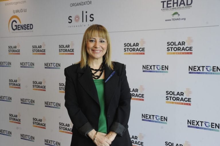 Solar+Storage NX Fuarı İstanbul’da! Türkiye’nin Güneş Enerjisi Varlığına Çözüm Sunuyor ve İklim Değişikliği ile Mücadeleye Katkı Sağlıyor!
