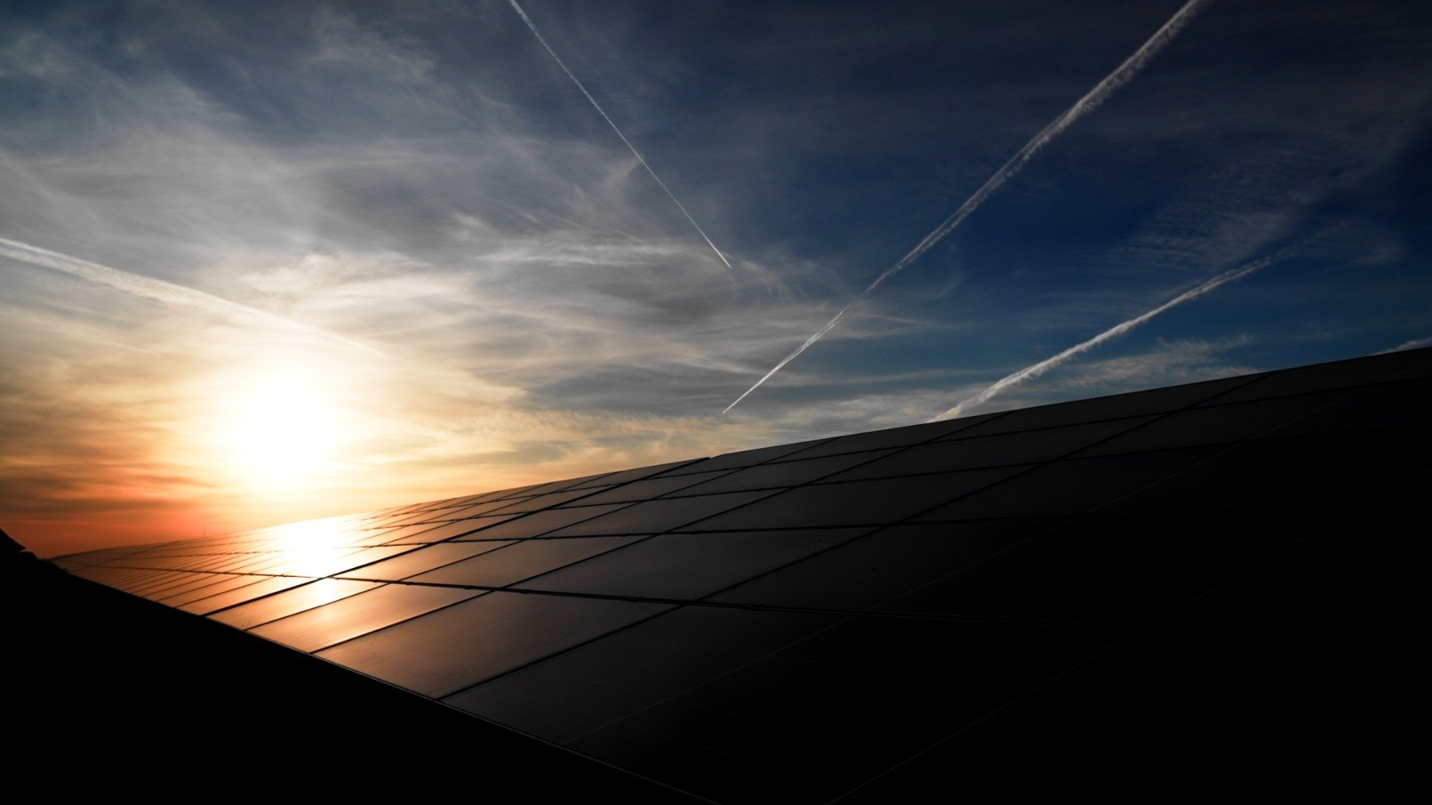 Rezolv Energy Dama Solar projesi sahası, Arad, Romanya