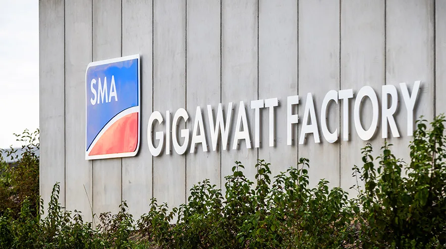 SMA'nın Niestetal'deki Gigawatt Factory üretim tesisi